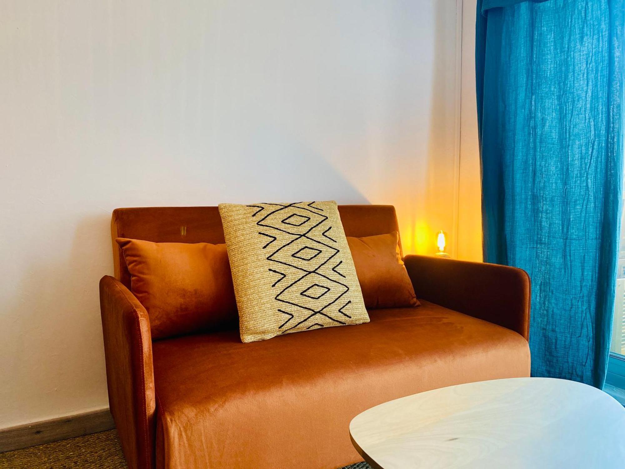 Superbe T2 Cote Gare Parking Clim Wifi Terrasse ! Apartment Sete Exterior photo